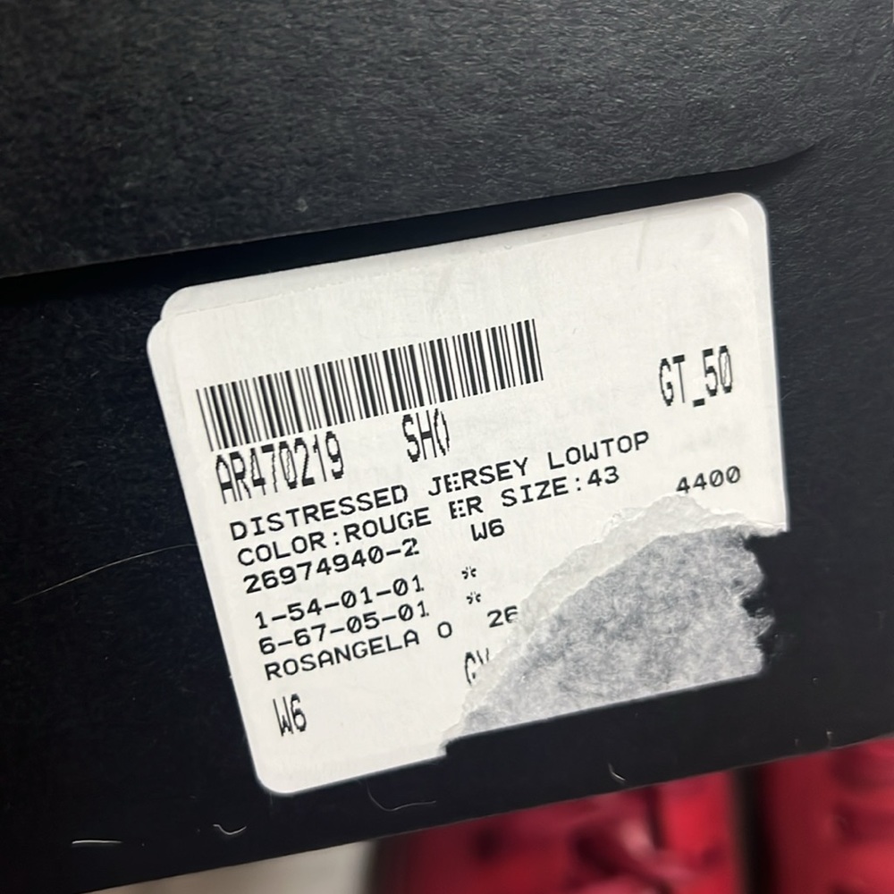 Saint Laurent men’s leather sneakers - Picture 6 of 13